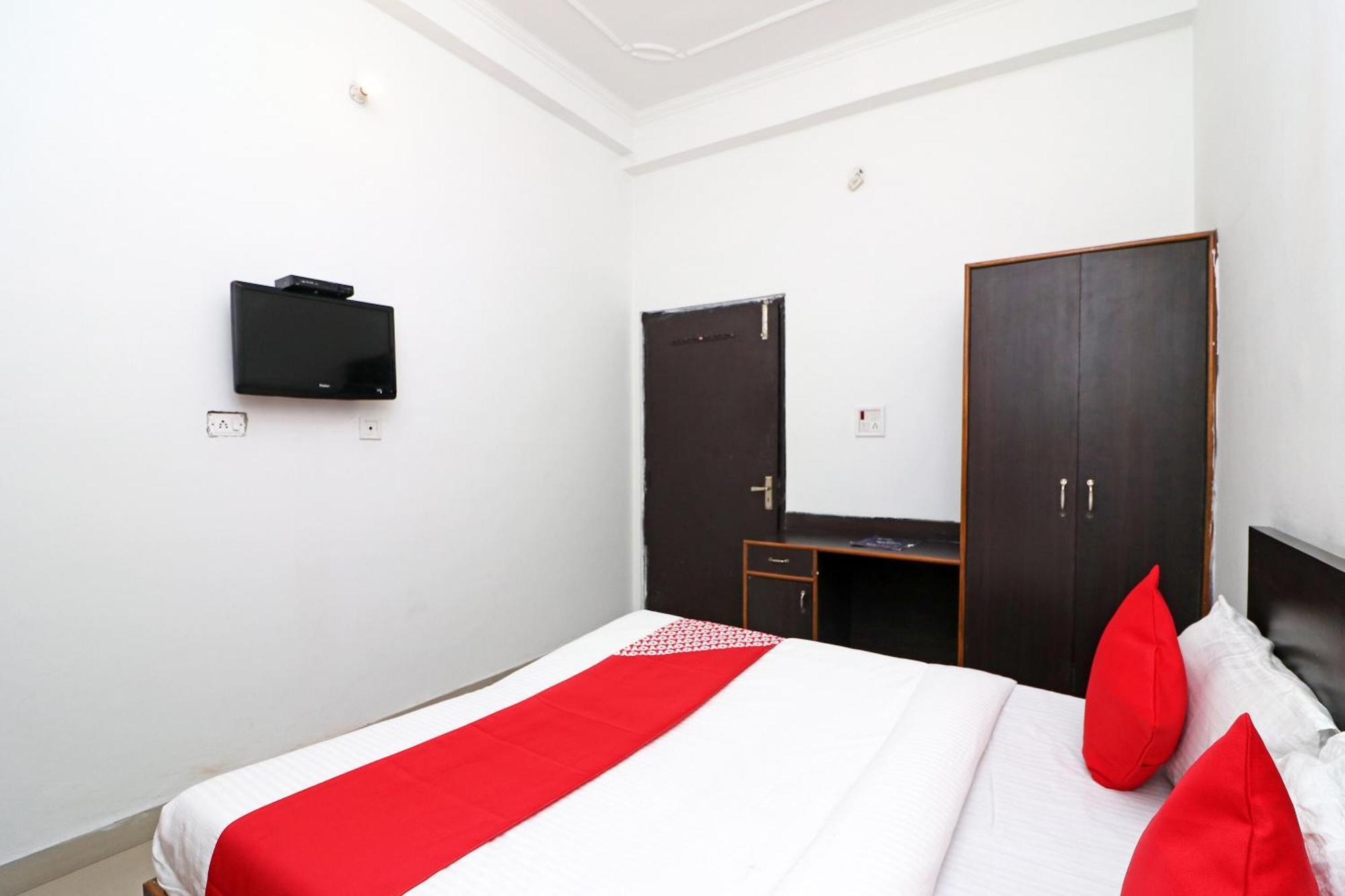 Hotel O Mid Town Ojus Tower Rudrapur Eksteriør bilde